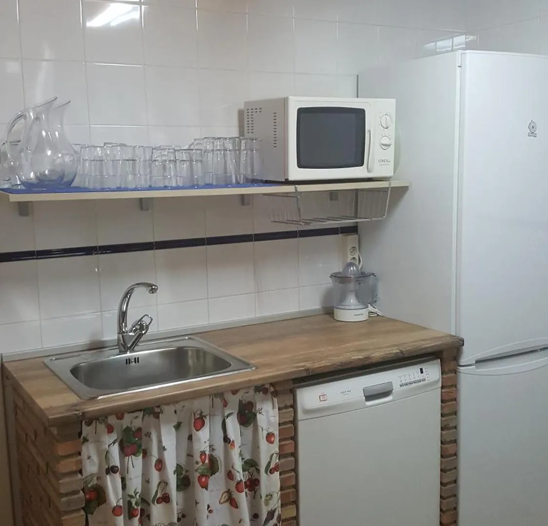 Casa Rural Aitonaren Etxea Urturi 0*,